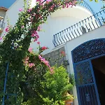 Asina Hotel