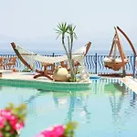 Ξενοδοχείο Asina
