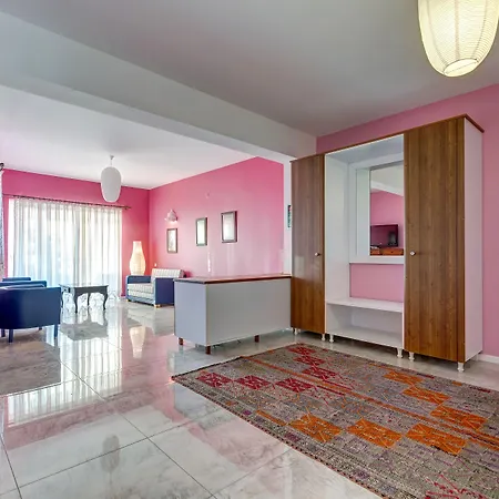 Hotel Asina